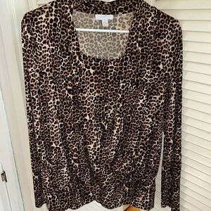 Purr 😸 like a Leopard 🐆 in this Sleek, Soft & Stylish Animal 🦒 Print Blouse.